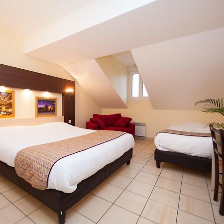 Logis Jum'Hotel Saints-Geosmes Εξωτερικό φωτογραφία