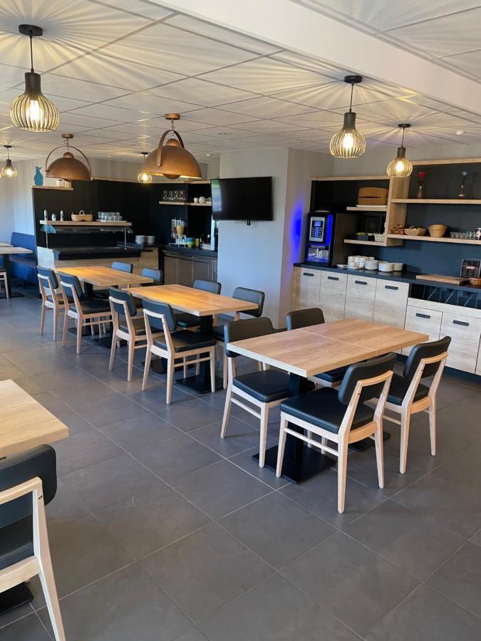 Logis Jum'Hotel Saints-Geosmes Εξωτερικό φωτογραφία
