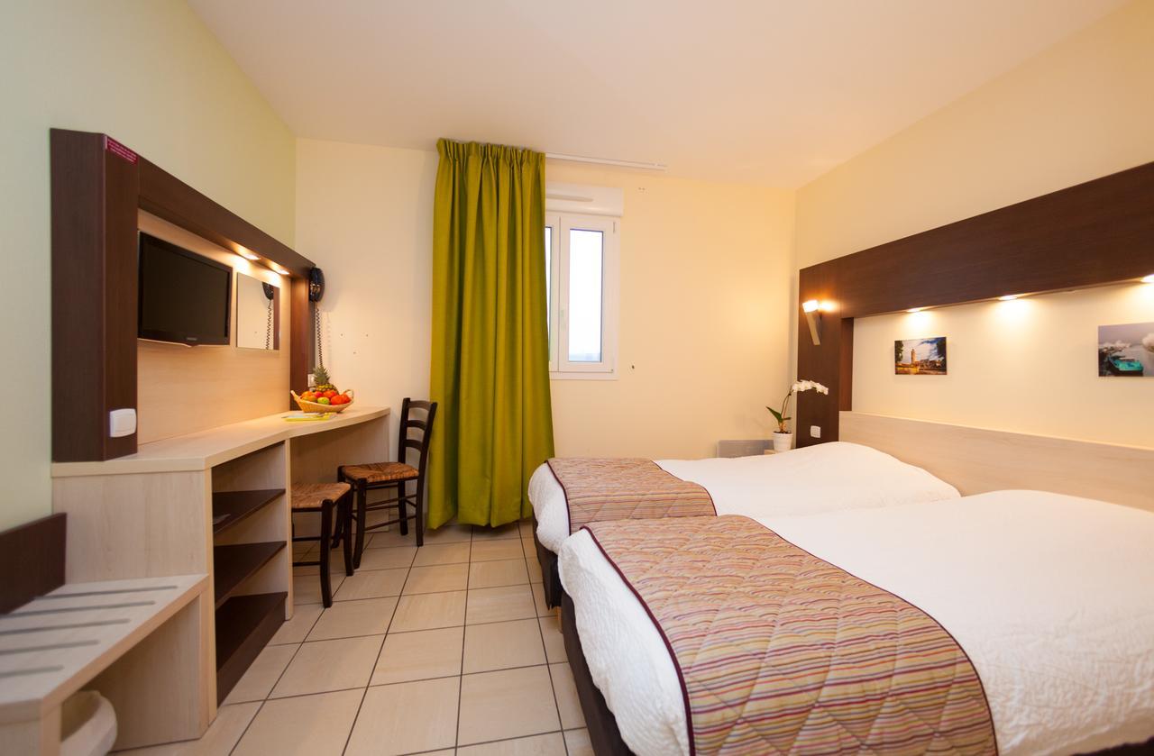 Logis Jum'Hotel Saints-Geosmes Εξωτερικό φωτογραφία
