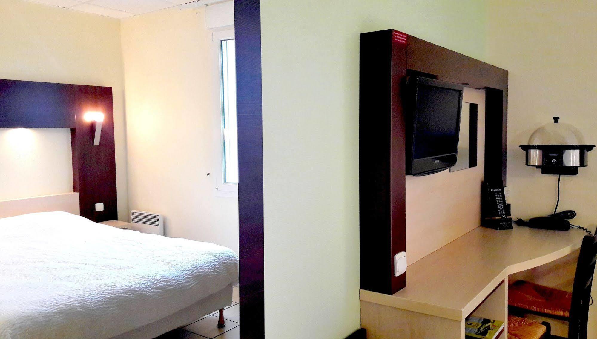 Logis Jum'Hotel Saints-Geosmes Εξωτερικό φωτογραφία